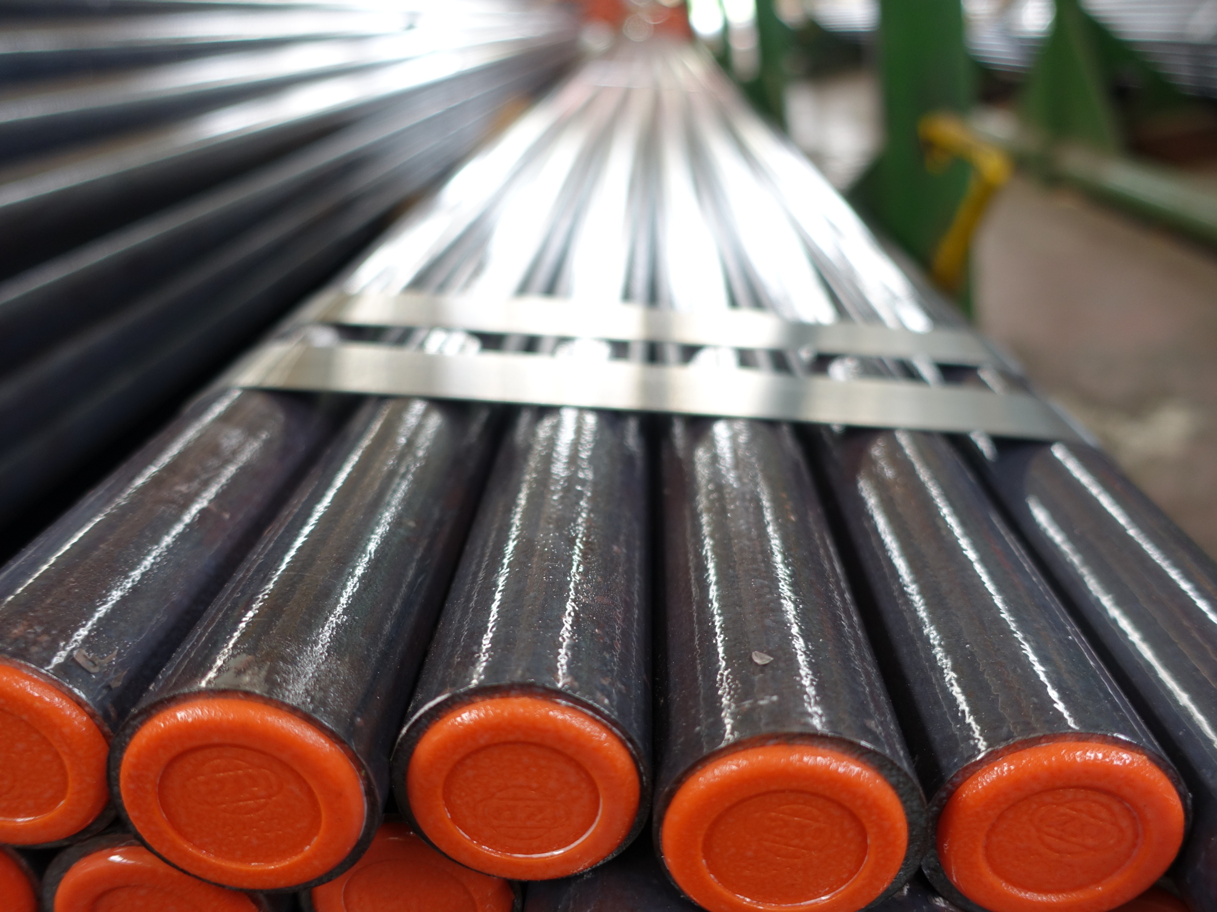 Seamless boiler tubes surface protection